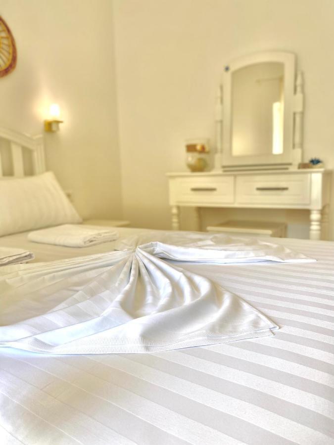 Las Nubes Rooms Himarë Exterior foto